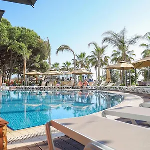 vm-resort-spa.albaniahotels.org/
