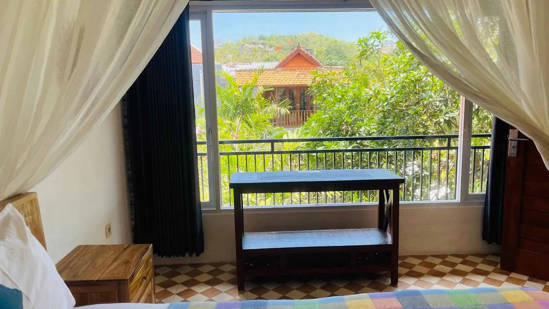 Arjuna Uluwatu Guest House